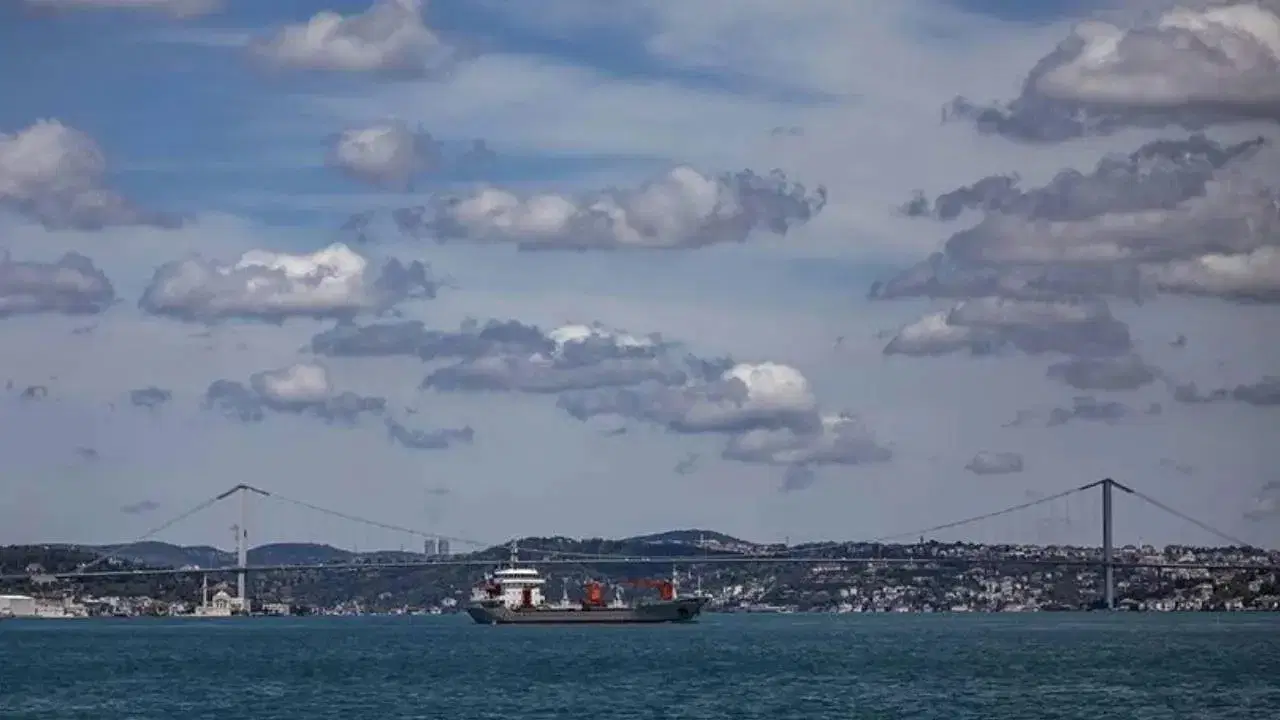 AKOM: İstanbul'da Hava Isınıyor, Sıcaklık 26 Dereceye Çıkacak