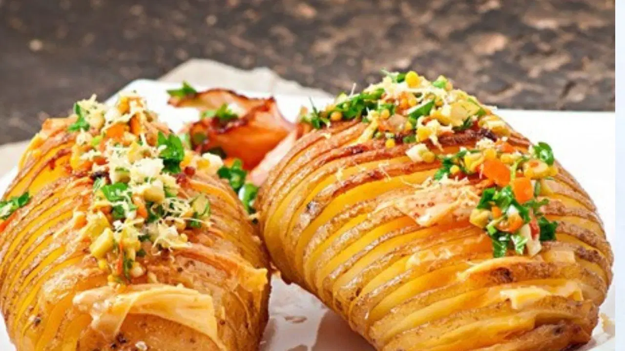 Akordiyon Patates Tarifi: Fırında Lezzet Şöleni