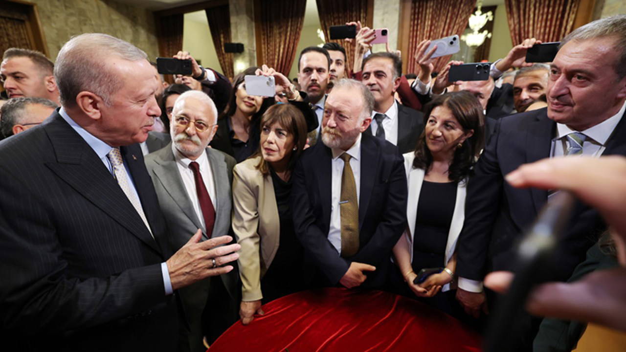 AKP'de 'çerçeve yasa' krizi: Bazı bölgelerde zorlanacağız