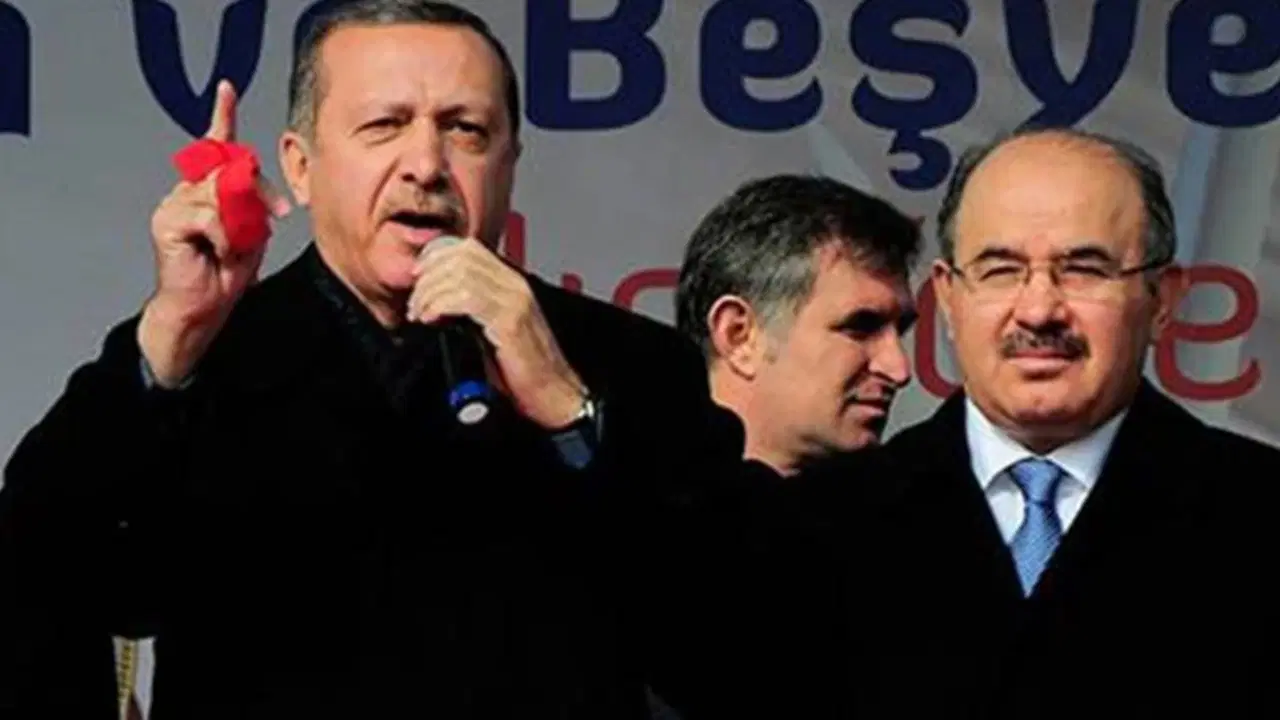 AKP Kurucusu Çelik'ten Davutoğlu Soruşturmasına Tepki