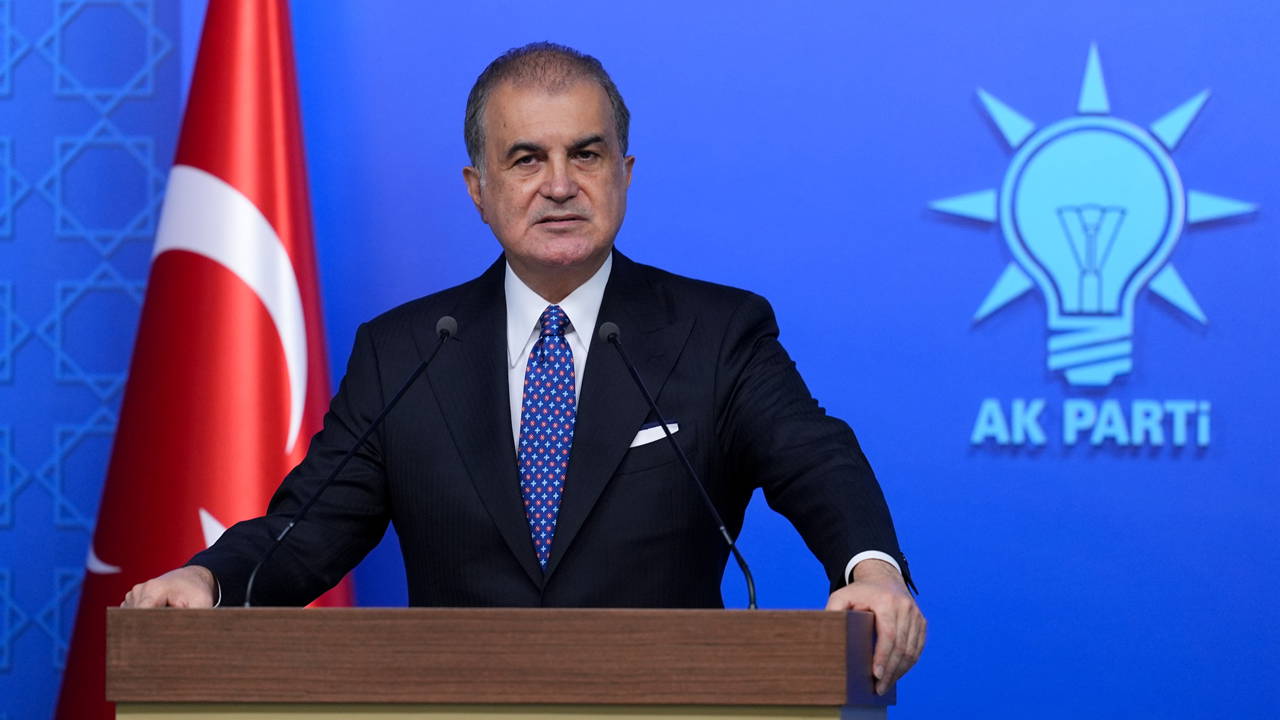 AKP'li Çelik'ten Fon Soruşturması Açıklaması: YENİ Parti İddialarına Yanıt Yok