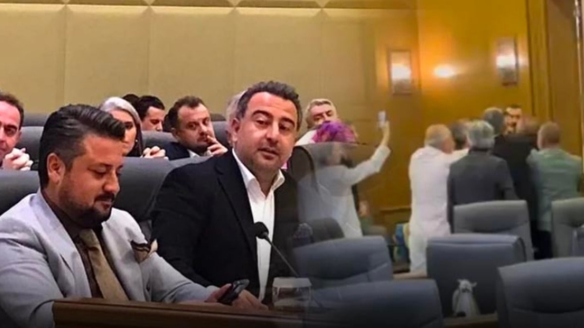 AKP'li meclis üyesinin İsmet İnönü'ye hakareti Bursa'da krize yol açtı