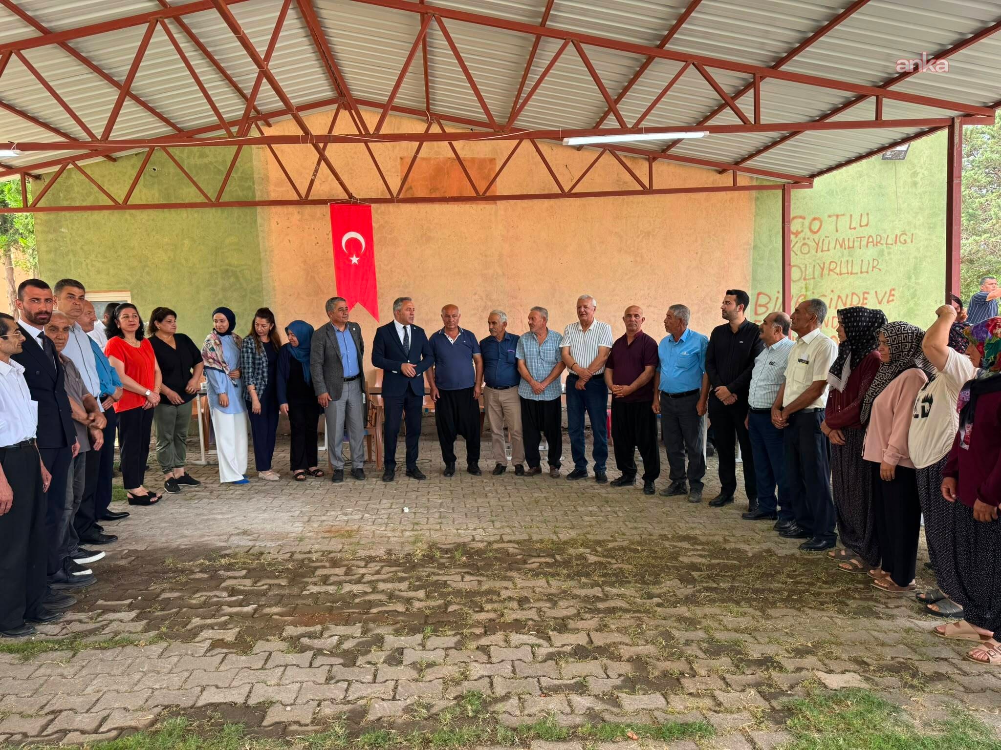 AKP ve MHP'den istifa eden 60 kişi İYİ Parti'ye katıldı