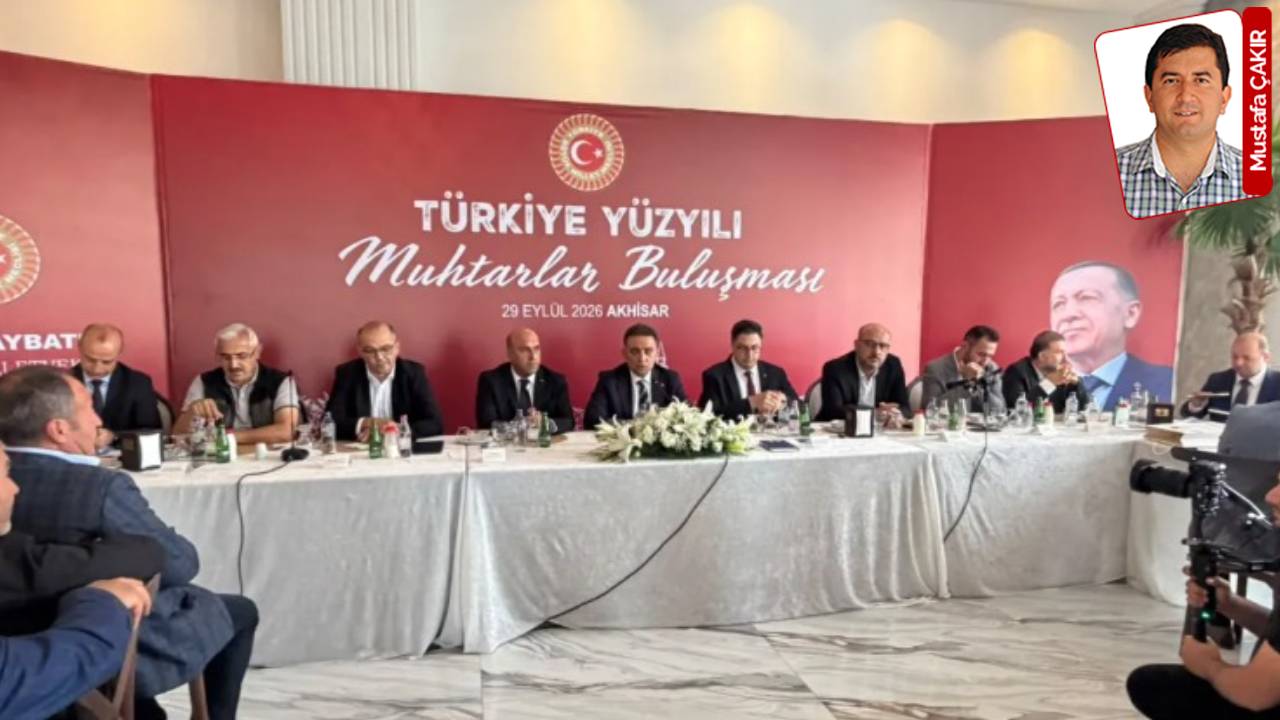AKP toplantısına devlet bürokrasisi tam kadro katıldı: 'Parti devleti' görüntüsü