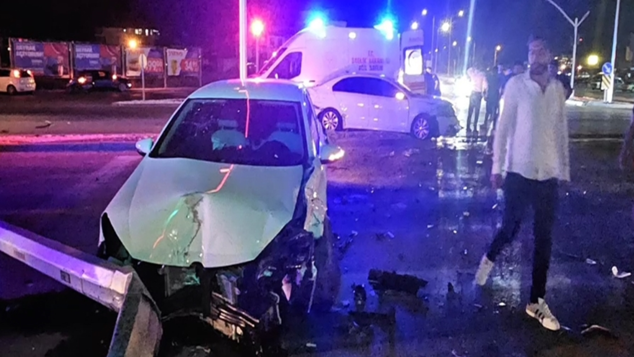 Aksaray'da Kırmızı Işık İhlali: 3 Yaralı