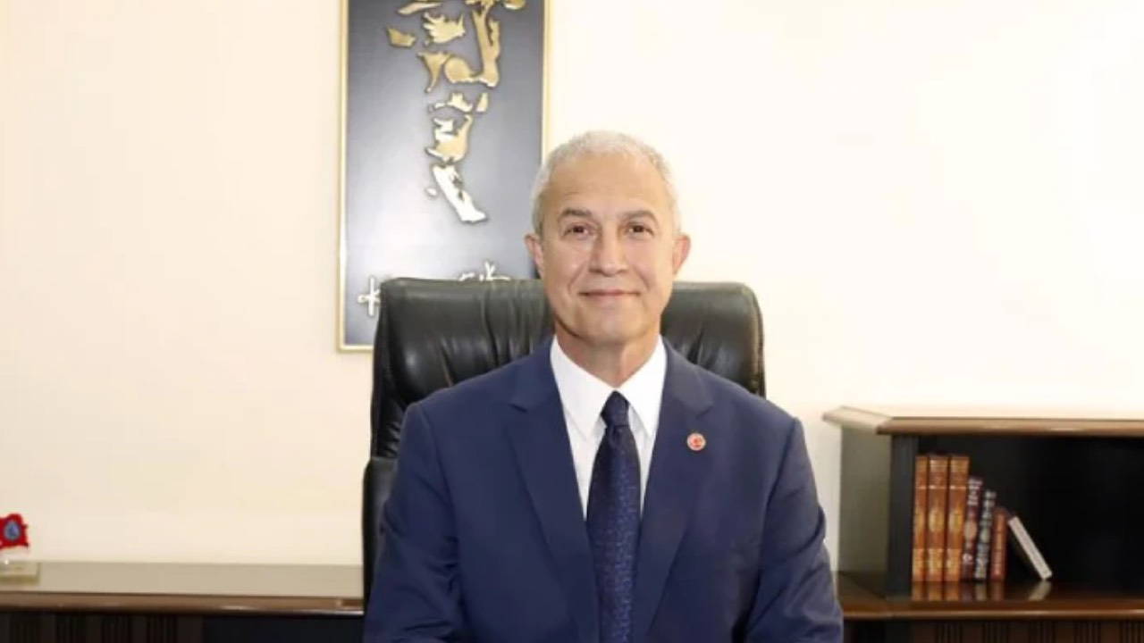Alanya Belediye Başkanı Özçelik CHP'den istifa etti