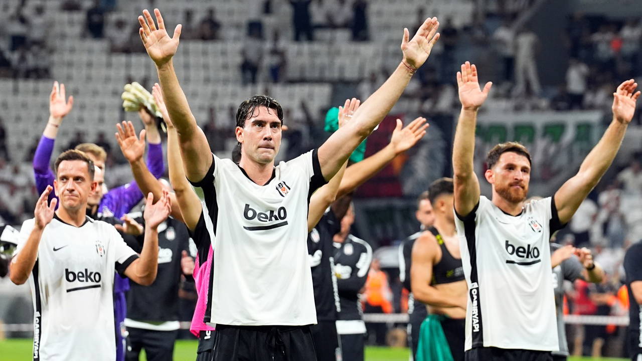 Alanyaspor - Beşiktaş: Zorlu Mücadele 21:30'da, Şifresiz Yayınlanacak