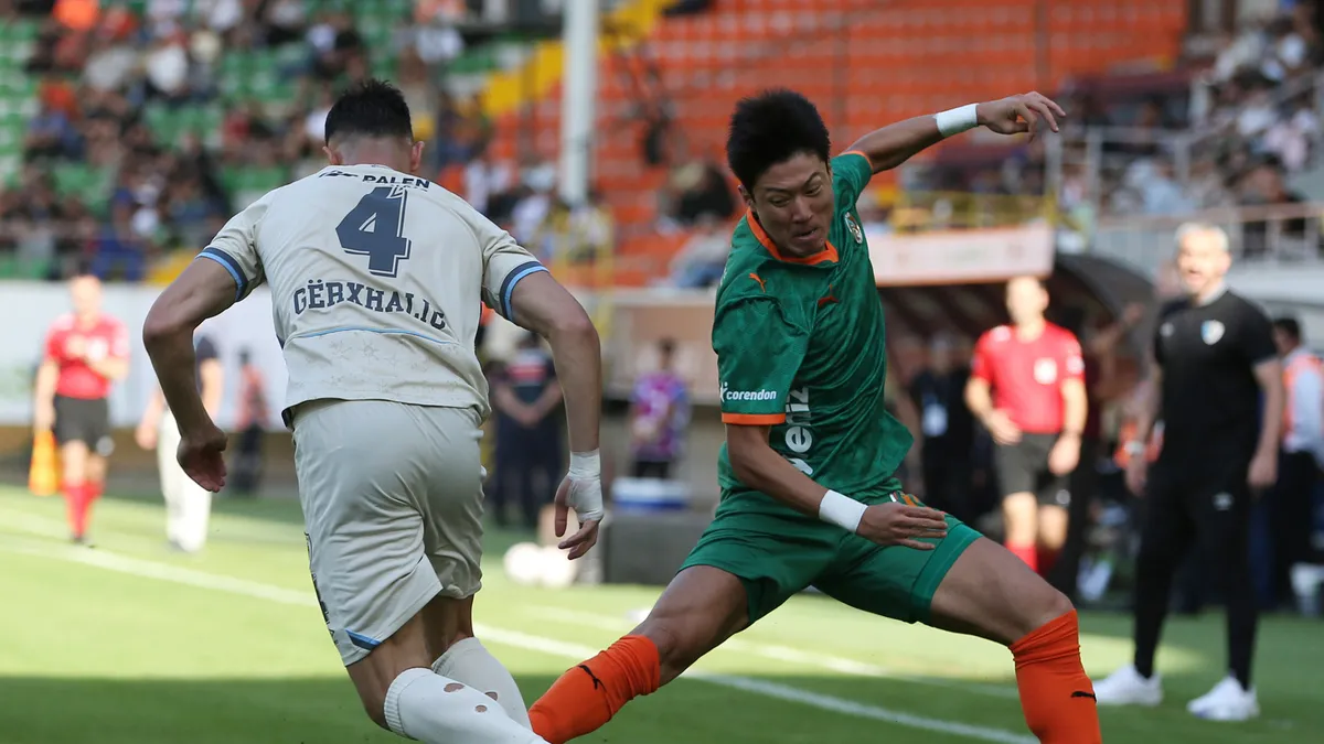 Alanyaspor Erzurumspor maçı golsüz sona erdi