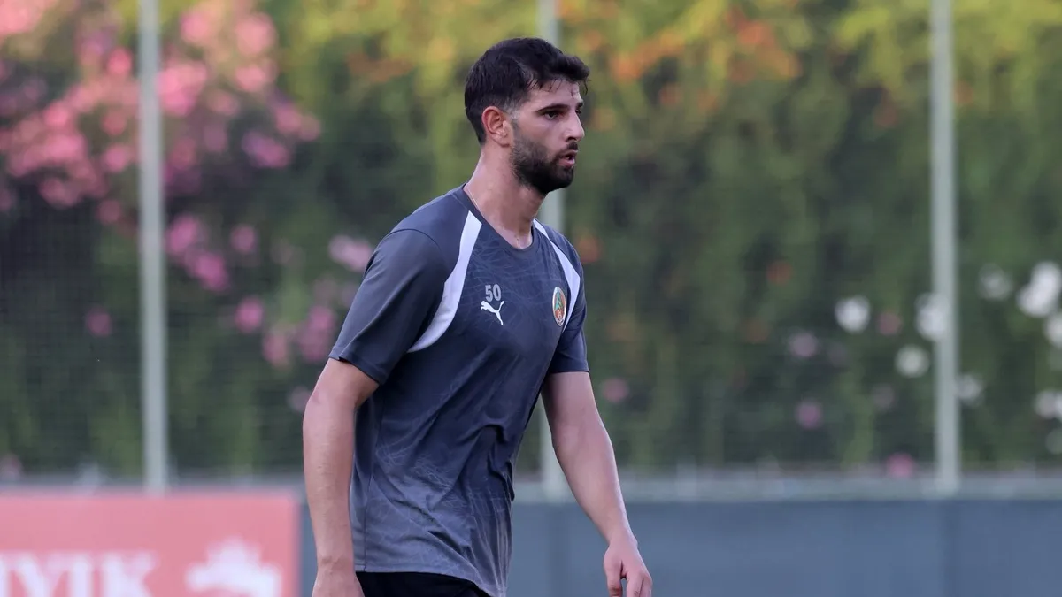 Alanyaspor yeni sezon hazırlıklarına Pereira yönetiminde başladı