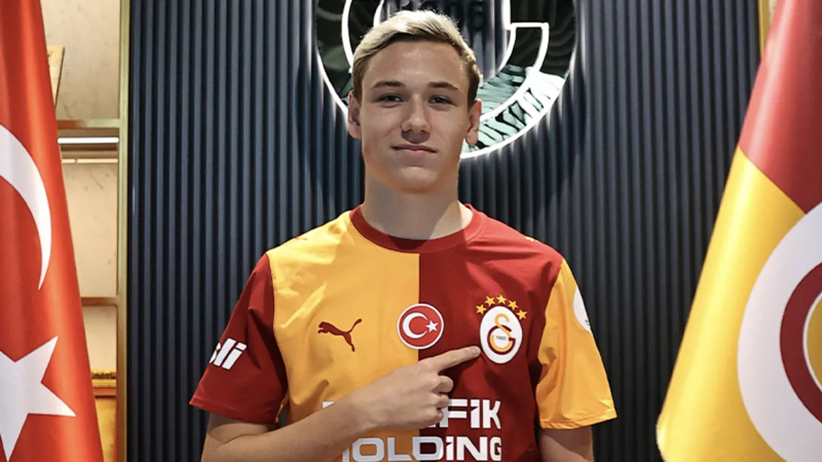 Aleksey Batrakov: Hedefim Galatasaray'a Kupa Kazandırmak