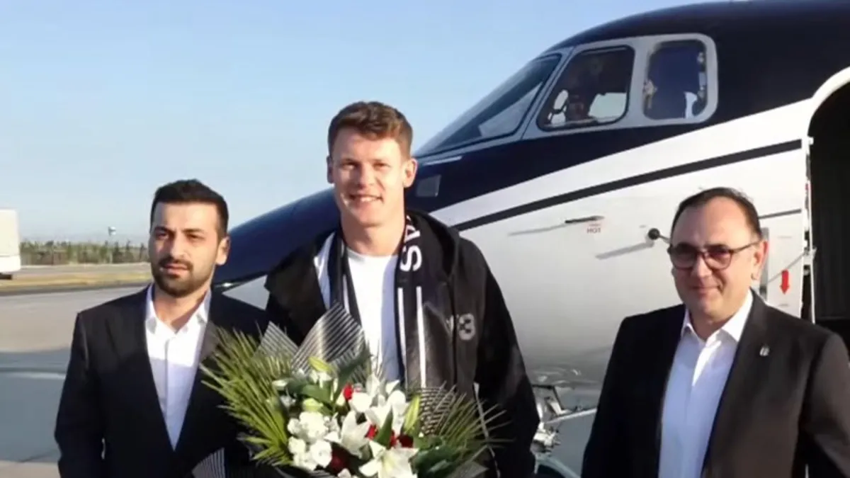 Alexander Nübel İstanbul’a geldi! Beşiktaş taraftarını heyecanlandıran transfer