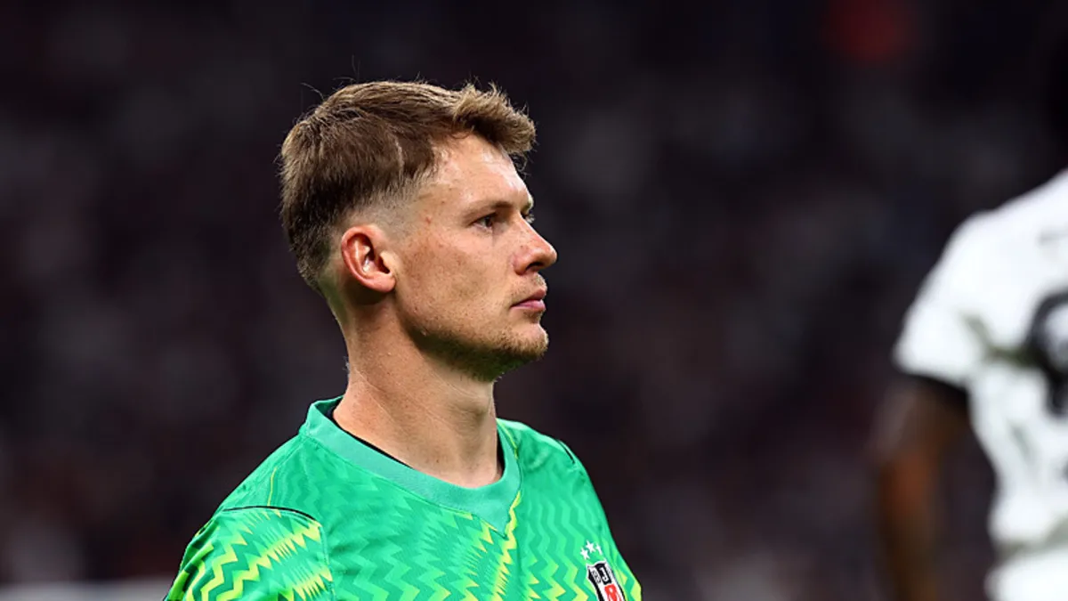 Alexander Nübel: Italiano saha kenarında tam bir çılgın