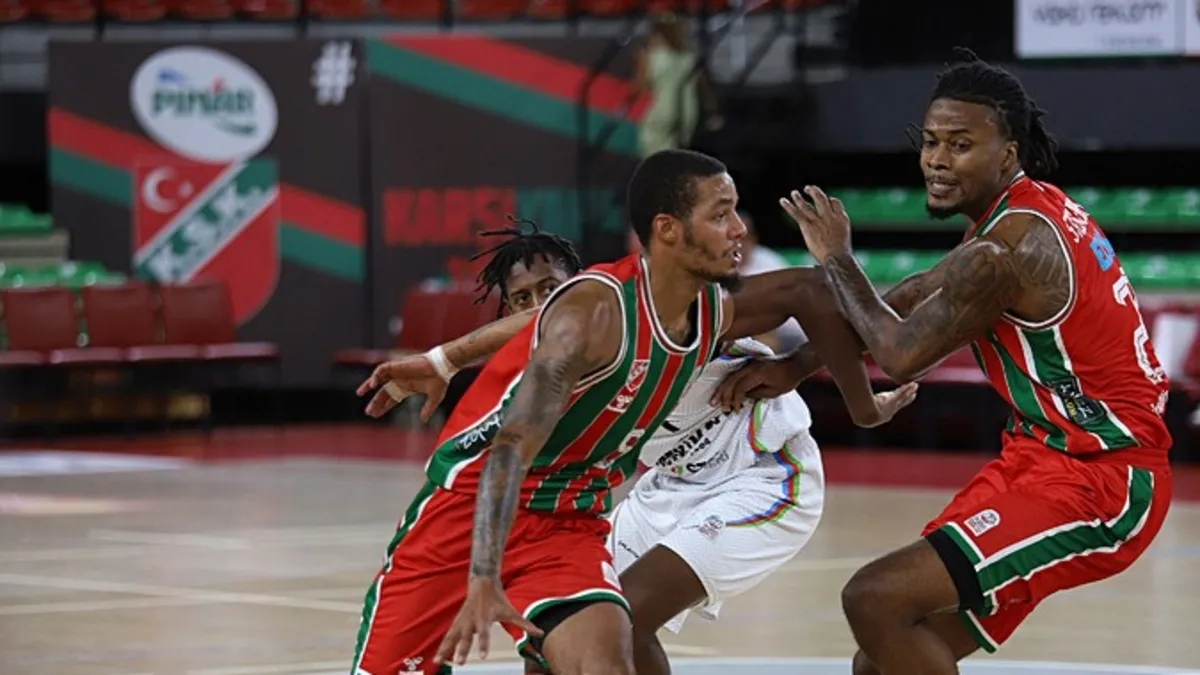 Aliağa Petkimspor, Karşıyaka'yı 86-79 Mağlup Etti