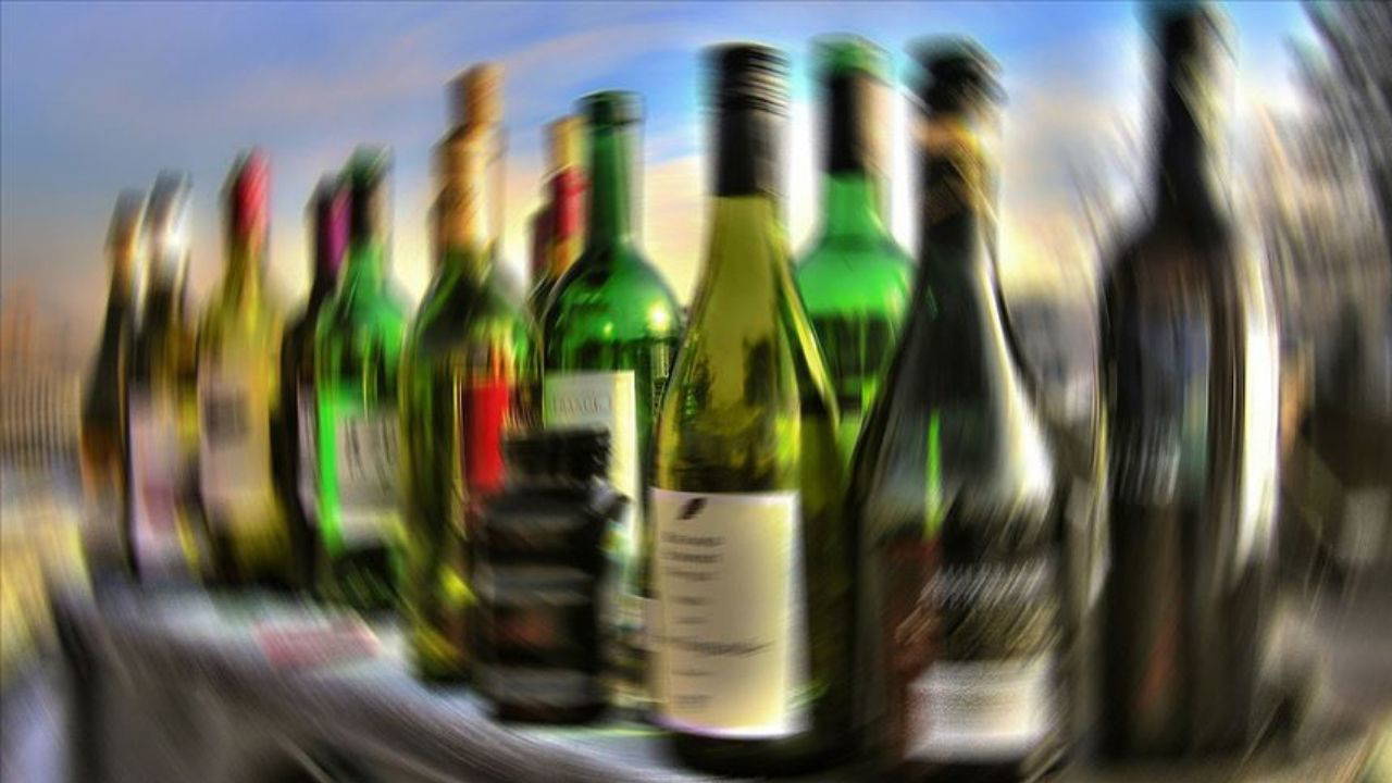 Alkol Zehirlenmesi Nedir? Belirtileri ve Ölüm Riski