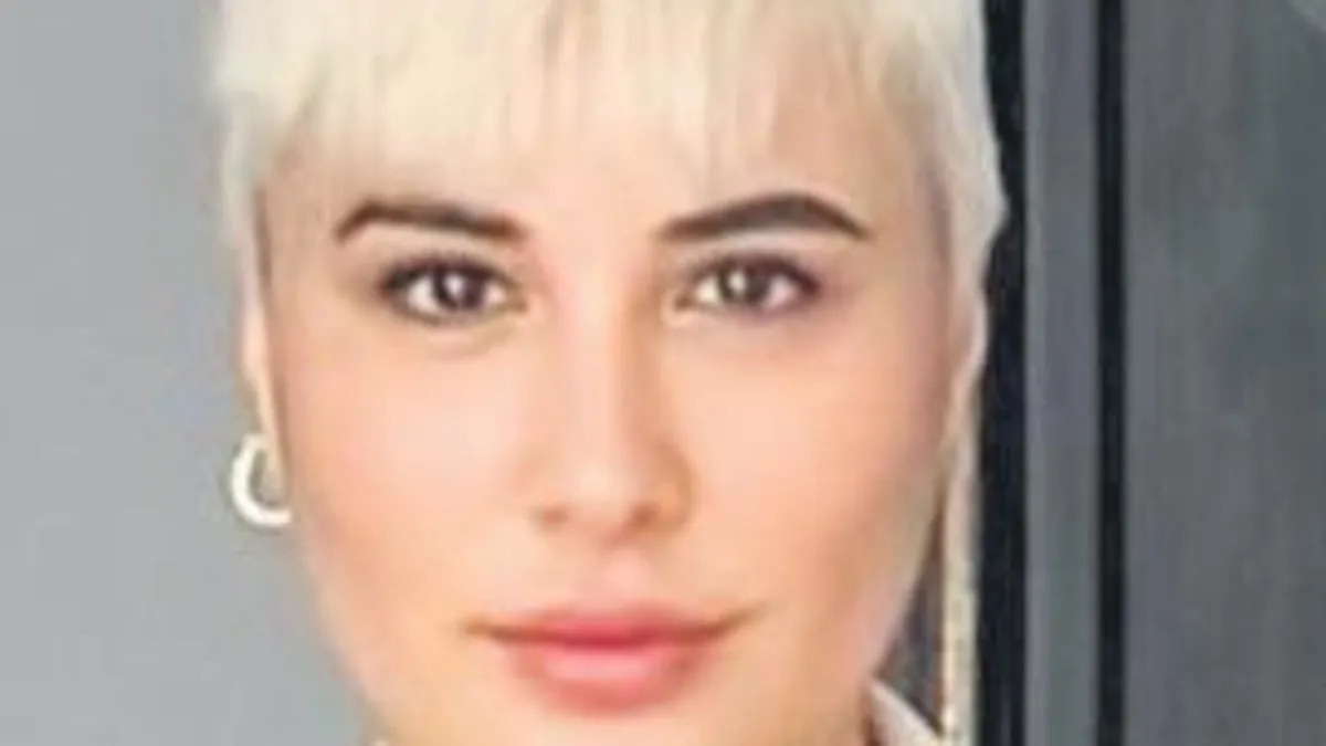 Alkollü Sunucu Polisten Kaçarken 3 Araca Çarptı