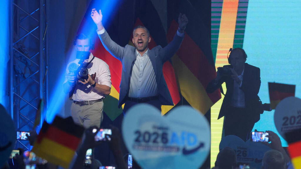 Almanya'da Saksonya-Anhalt Seçimi: AfD Açık Ara Önde