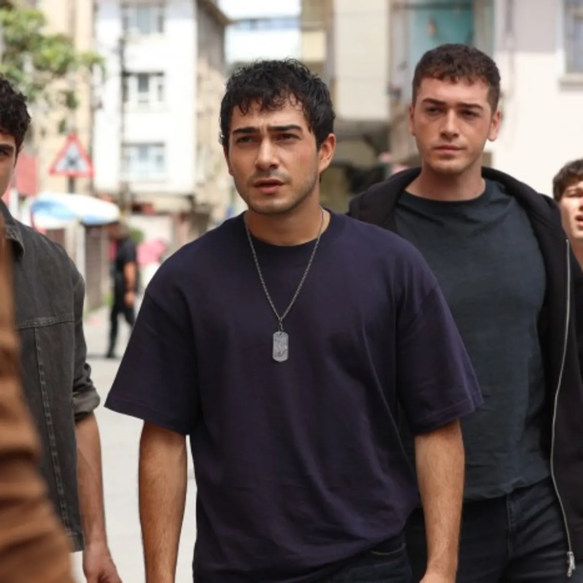 Altı Üstü İstanbul'u Kaçıranlar İçin Müjde: 3. Bölüm Tekrarı Cumartesi atv'de