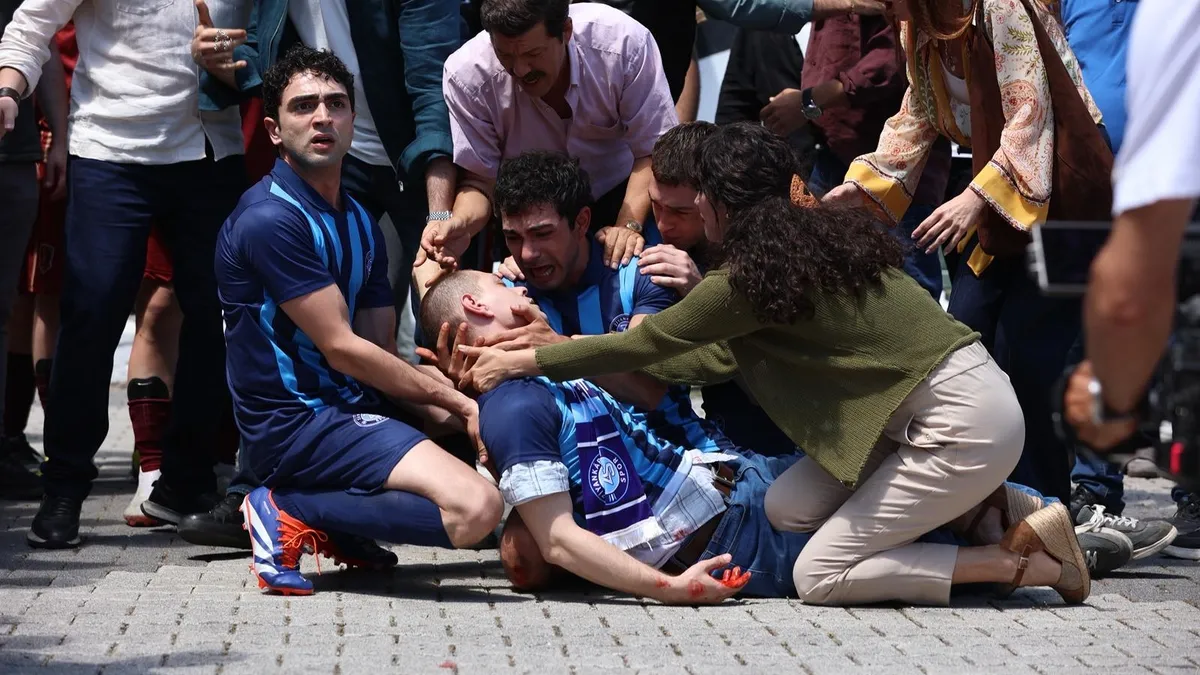 Altı Üstü İstanbul dizisinin afişi yayınlandı, 15 Haziran'da başlıyor