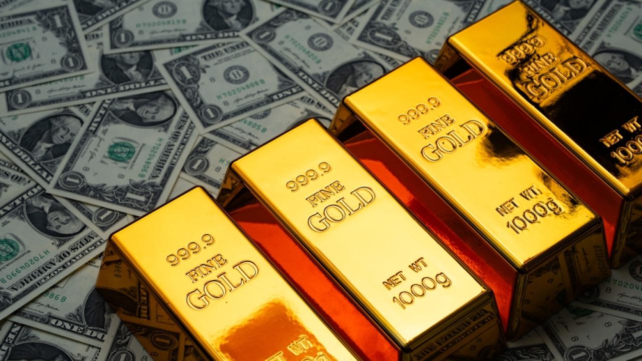 Altın, Fed Tutanakları Öncesi Değer Kaybetti