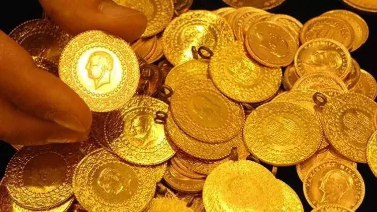 Altın fiyatları 12 Ağustos'ta yükselişle başladı: Gram, çeyrek ve Cumhuriyet altını güncel değerleri