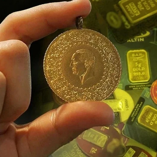 Altın Fiyatları Sert Düşüşün Ardından Toparlanıyor