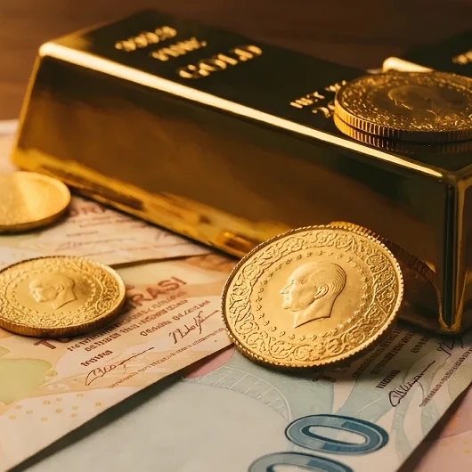 Altın fiyatları yeni haftada uçuşa geçti: Piyasaların yönü çarşamba günü belli olacak