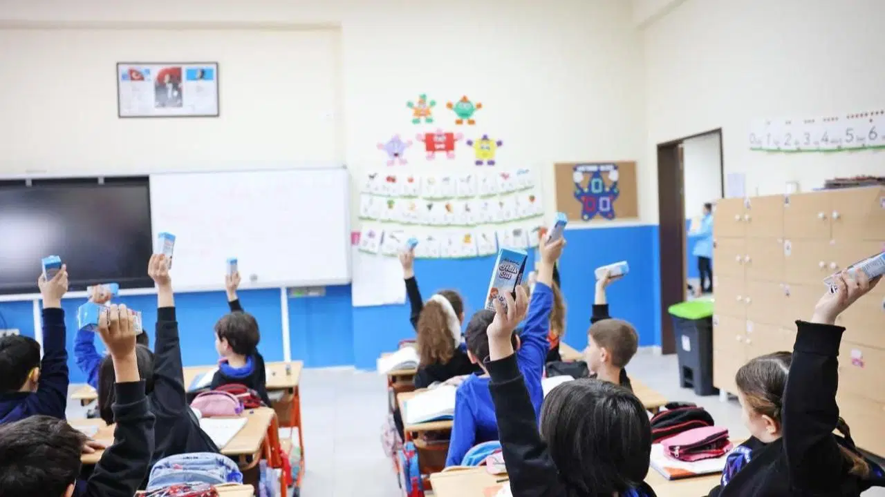 Altınordu'da 24 okulda 1.6 milyon paket süt dağıtıldı