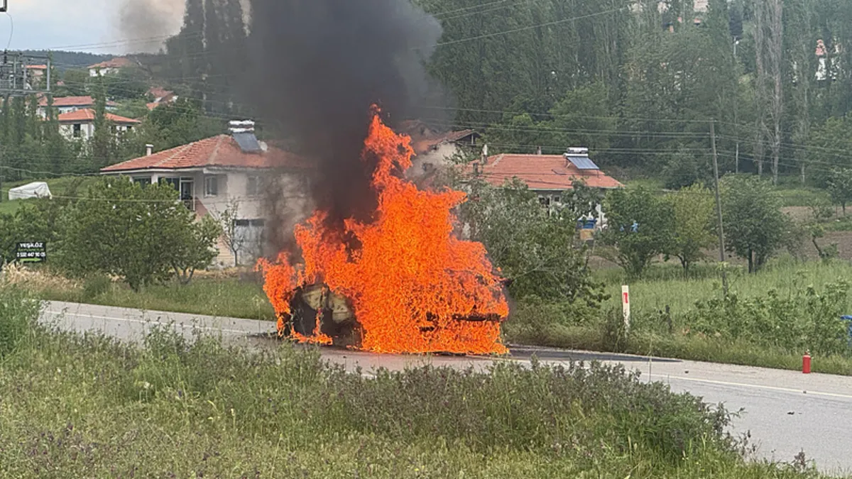 Amasya'da feci kaza: Dede ve torun can verdi, 2 yaralı