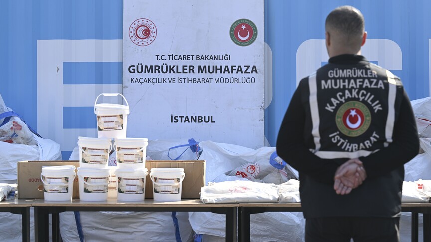 Ambarlı Limanı'nda Tarihi Uyuşturucu Operasyonu: 3 Ton Ele Geçirildi