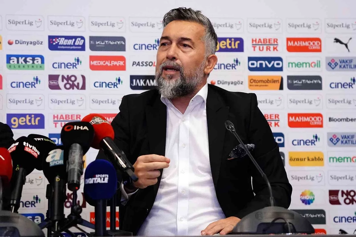 Amedspor'da sportif direktör Serkan Reçber görevinden ayrıldı
