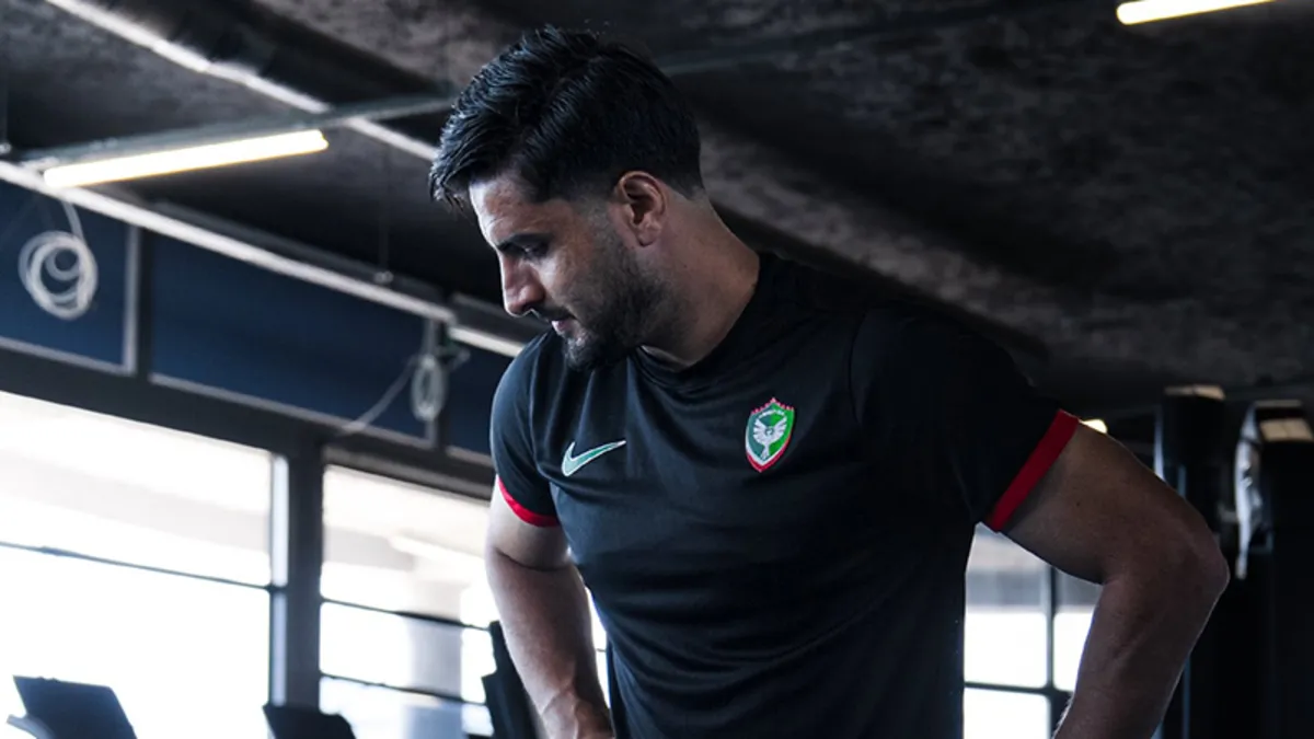 Amedspor'da yeni sezon hazırlıkları Besnik Hasi yönetiminde hız kesmeden devam ediyor