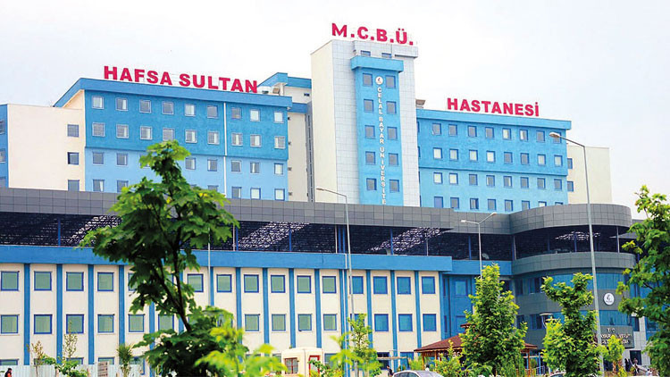 Ameliyat Masasında Milyonluk Skandal: Doktor 51 Hastadan 2.6 Milyon TL Topladı