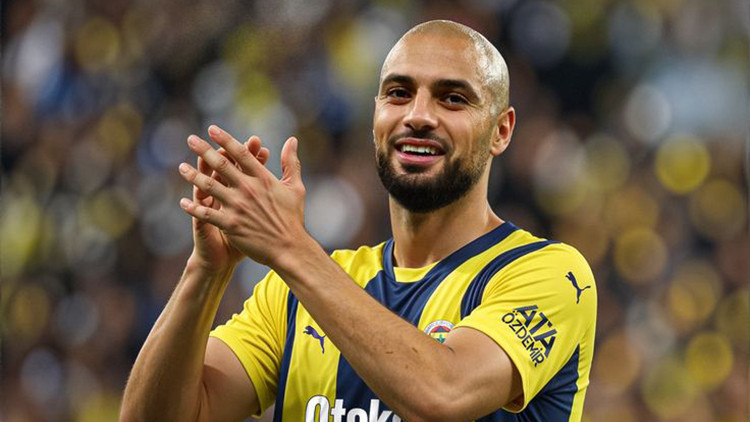 Amrabat'ın Yeni Adresi Belli Oluyor: Fenerbahçe'de Ayrılık Kapıda