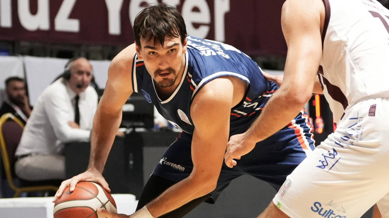 Anadolu Efes, Bandırma deplasmanında hata yapmadı