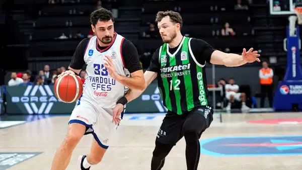 Anadolu Efes, Denizli'yi 85-76 Mağlup Etti: 3'te 3