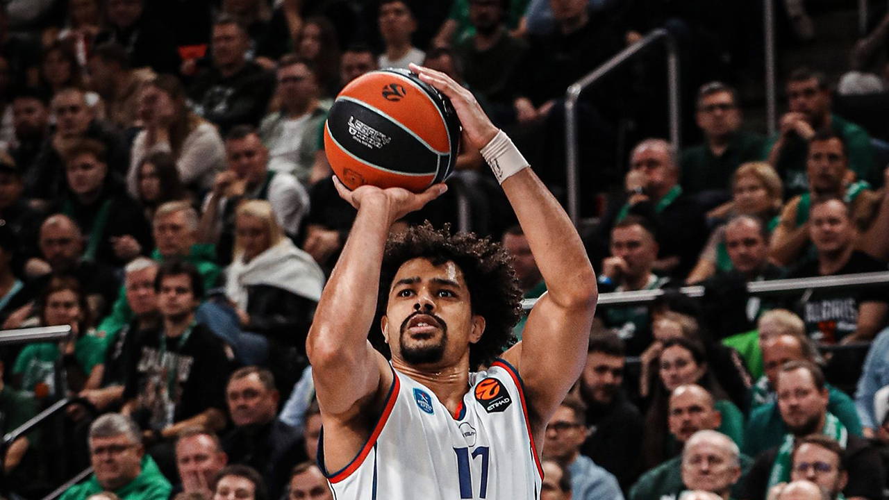 Anadolu Efes, Zalgiris'i 85-70 Yendi: EuroLeague'de 6. Hafta Galibiyeti