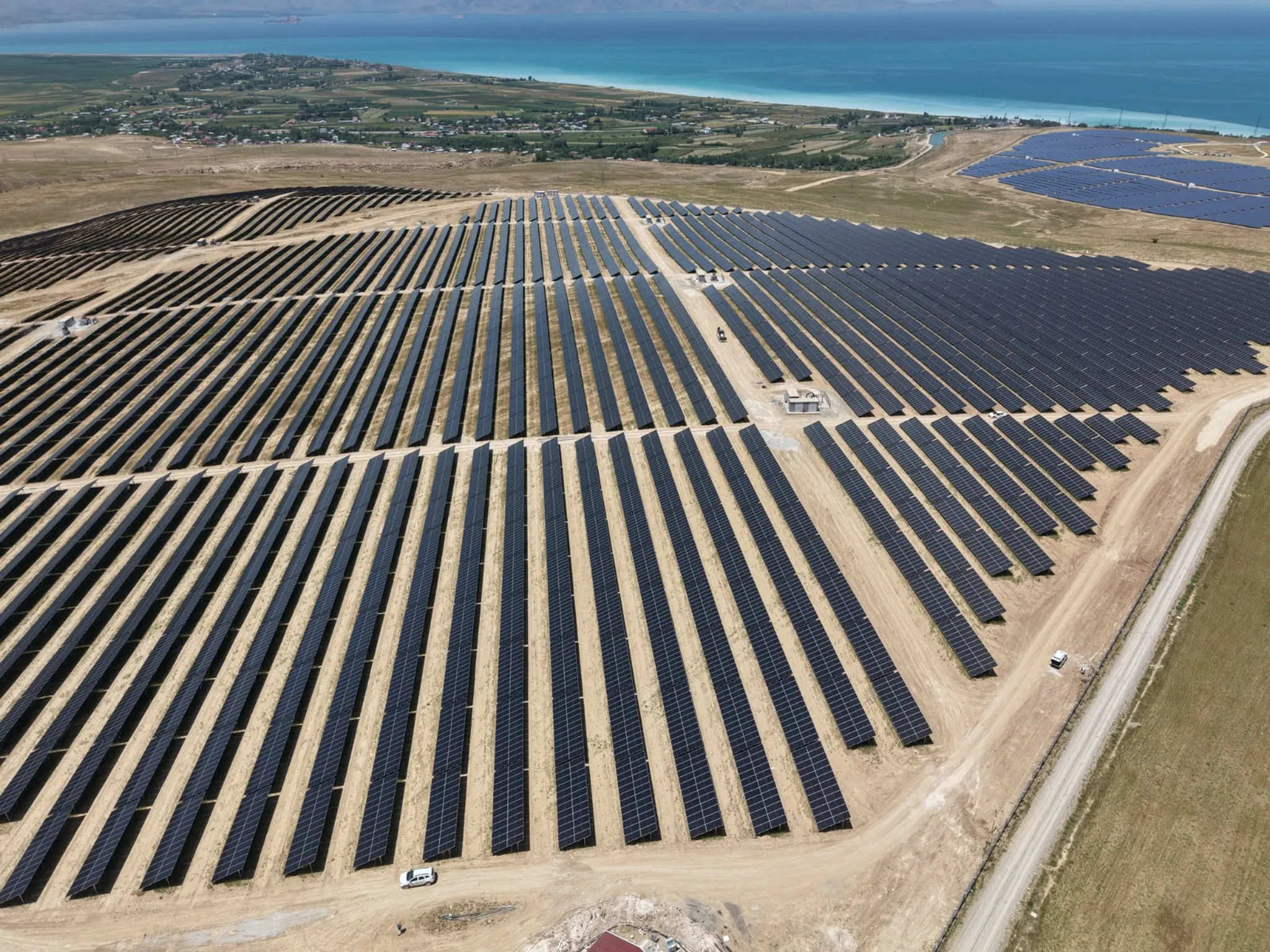 Anadolu güneşi tarihi rekor kırdı: 4,99 milyar kilovatsaat