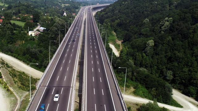 Anadolu Otoyolu Ankara-İstanbul yönü trafiğe kapatılıyor