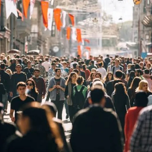 Anadolu'nun Siyasi Serencamı: Sadakat ve Beklenti Arasında