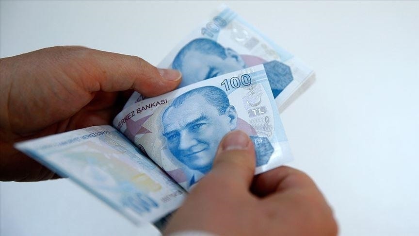 Boşandığı eşiyle yaşayanların maaşı kesilecek, ödemeler geri alınacak