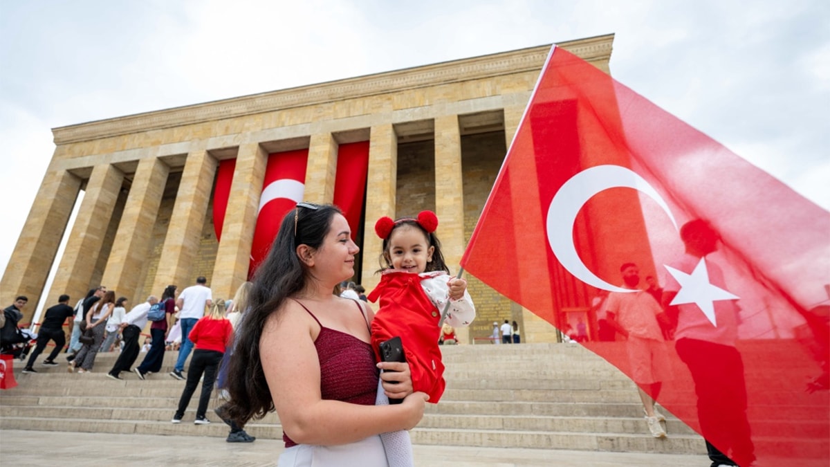 Anıtkabir'de 30 Ağustos Coşkusu: 'Ahde Vefayı Ödedim