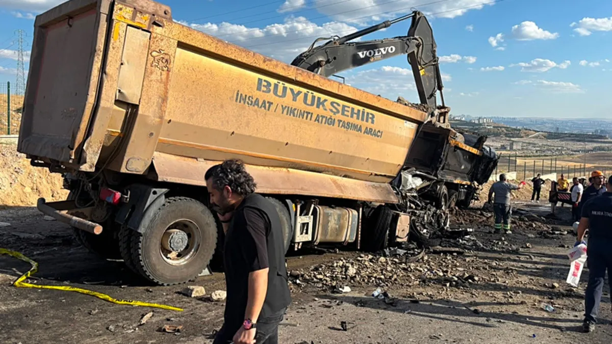 Ankara'da facia: ABB kamyonunun freni boşaldı, 2 işçi öldü