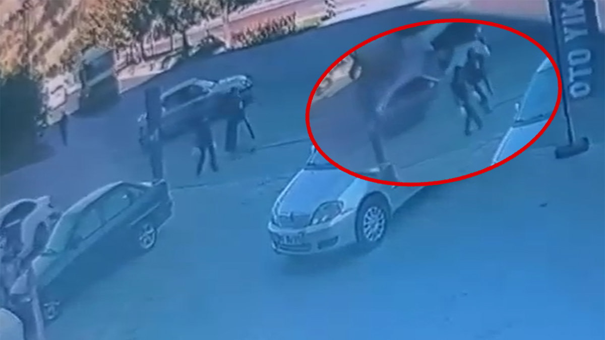 Ankara'da Beton Mikseri Otomobili Ezdi: 5 Yaralı