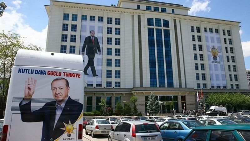 Ankara'da 4 CHP'li belediye başkanı AKP'ye geçebilir