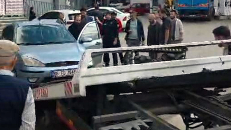 Ankara Çubuk'ta şüpheli ölüm: Çalışır otomobilde 2 cansız beden