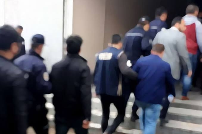 Ankara'da Kızılay'da Kapsamlı Pavyon Operasyonu