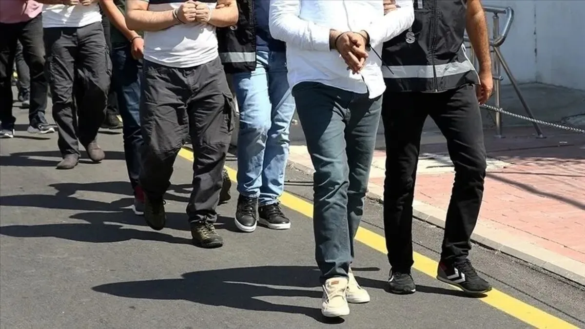 Ankara'da 'Reşo Ağa' suç örgütü operasyonu: 15 gözaltı