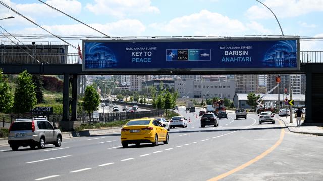 Ankara trafiğinde NATO tedbirleri: Zirve öncesi kritik güzergahlar kapatıldı
