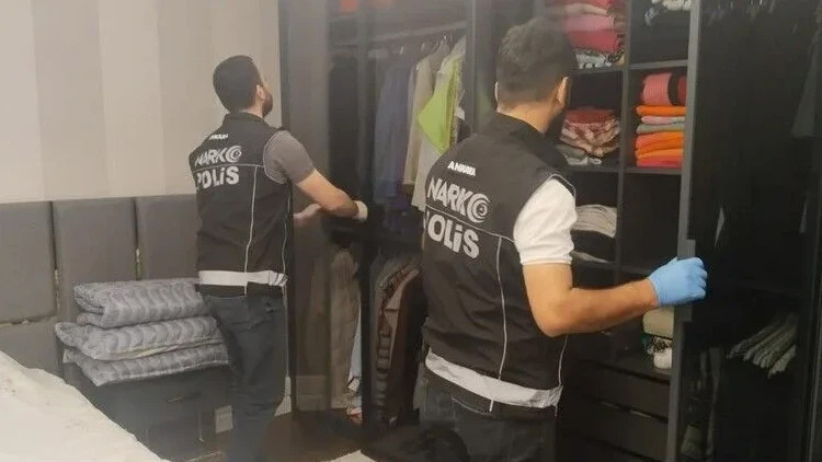 Ankara'da 3. Dalga Uyuşturucu-Fuhuş Operasyonu: 17 Tutuklama