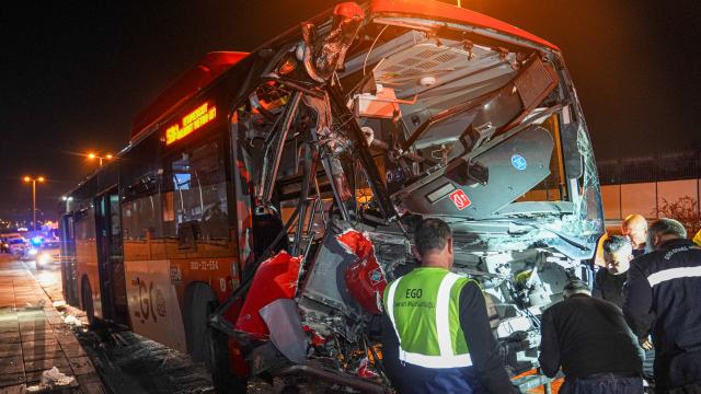 Ankara'da EGO Otobüsü Kazası: 24 Yaralı